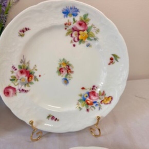 Vintage Coalport Sevres Floral Embossed Side Plates England Porcelain Vibrant - Picture 6 of 8